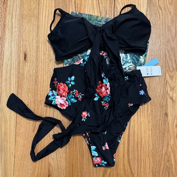Black And Floral Wrap Cutout One Piece Swimsuit - Picture 3 of 8
